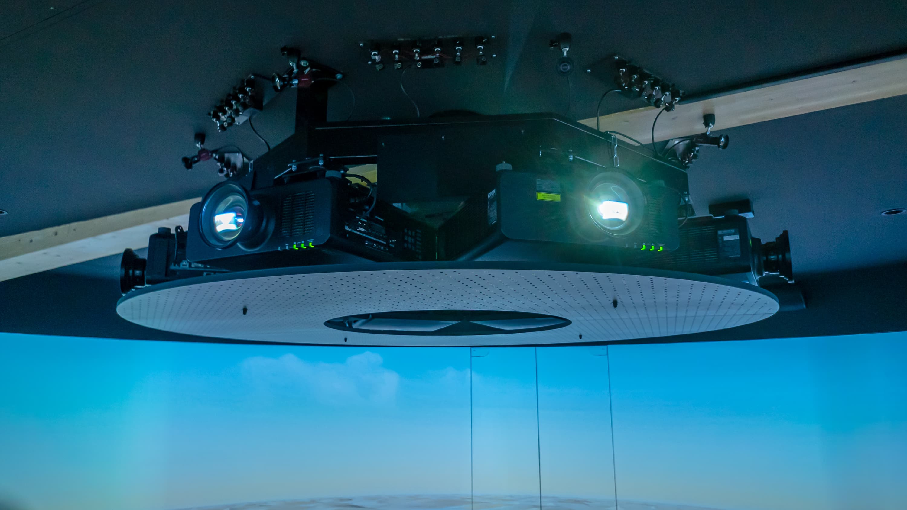 Omega Museum, Biel (CH) – 180° & 360° cinemas